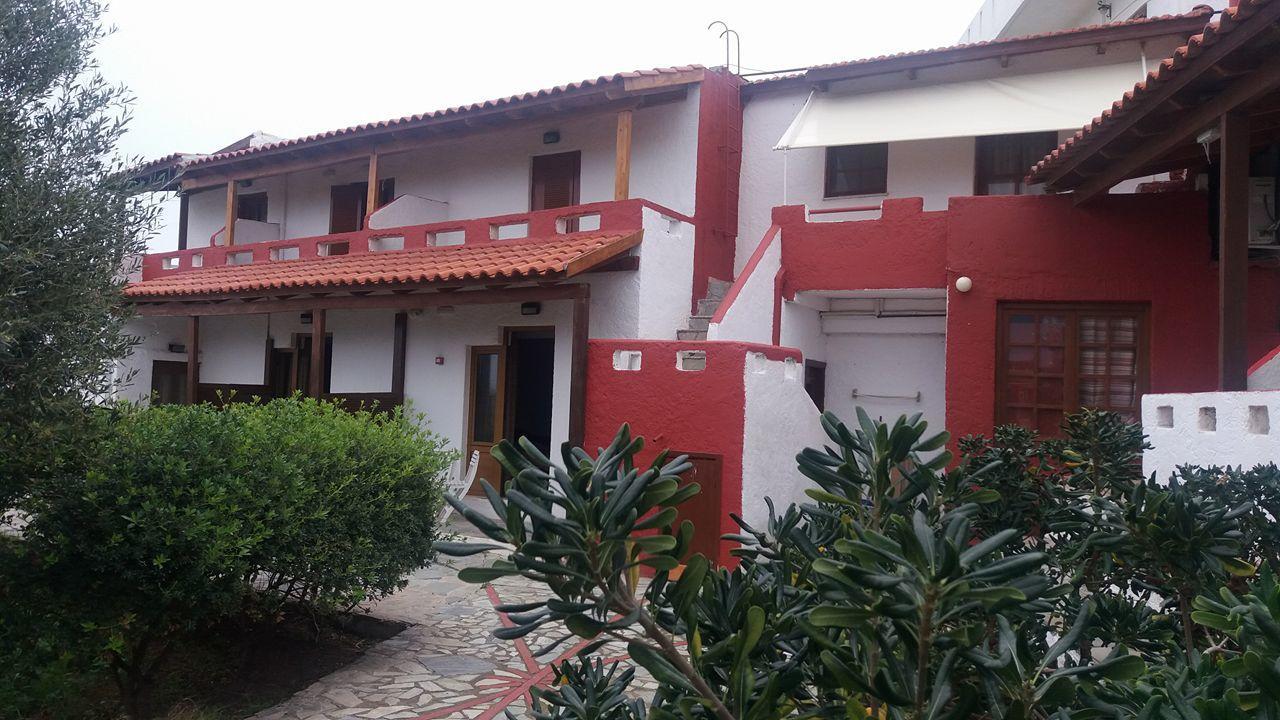 Antikristo Rooms Karteros Esterno foto